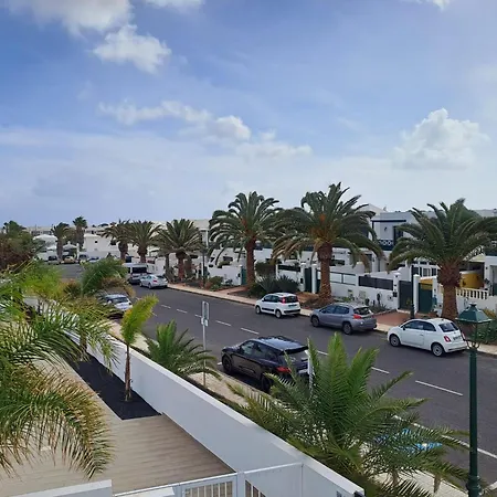 Luxury Sea View Senator Lanzarote * Коста-Тегисе